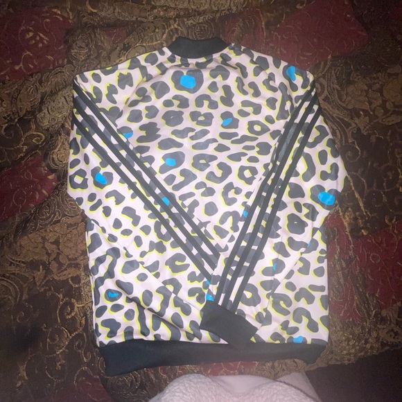 BRAND NEW ADIDAS JUNIORS MEDIUM GIRLS/WOMEN - Picture 6 of 9